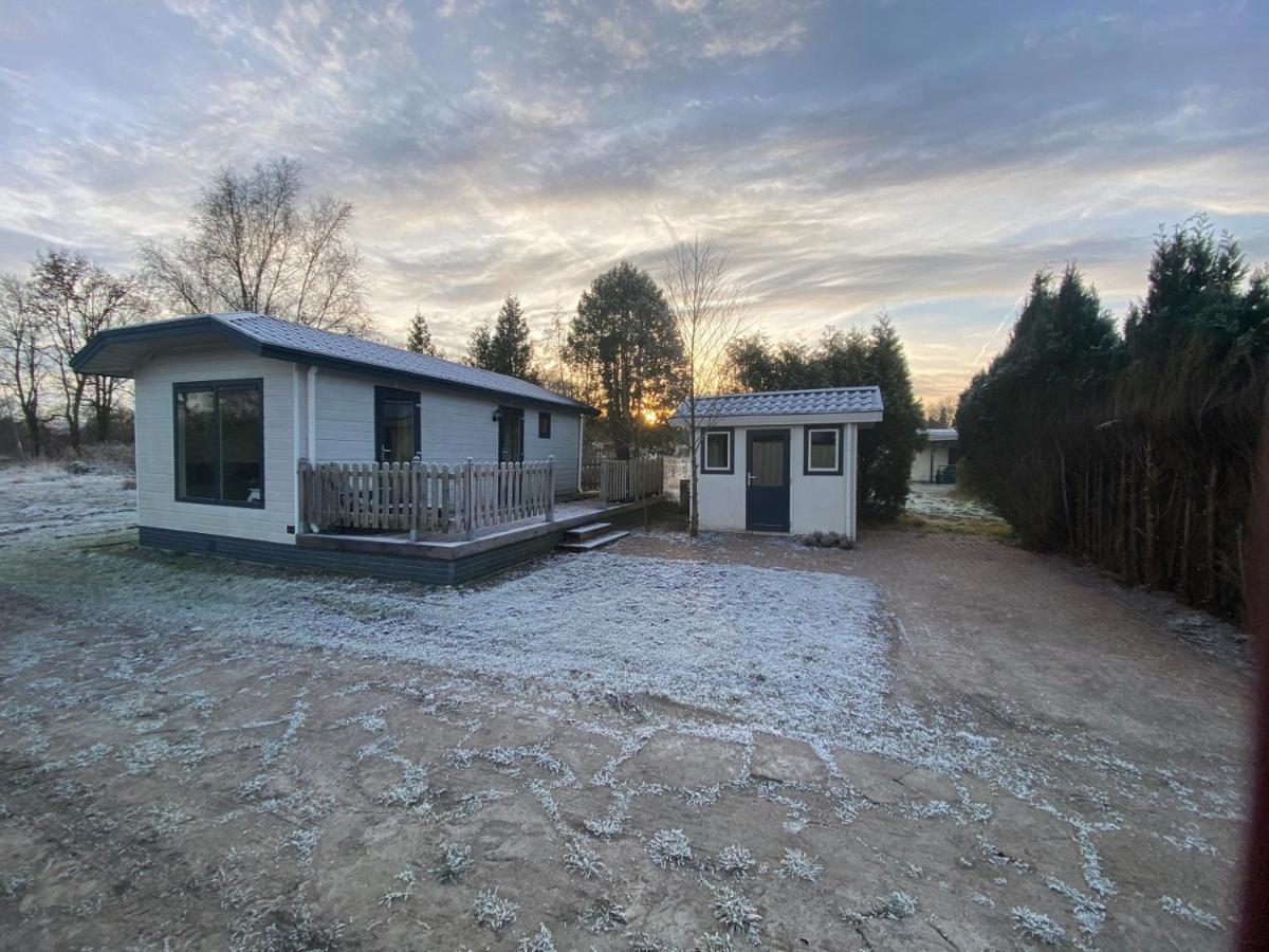 Вилла Gezellige Chalet In Bosrijke Omgeving Anloo Экстерьер фото
